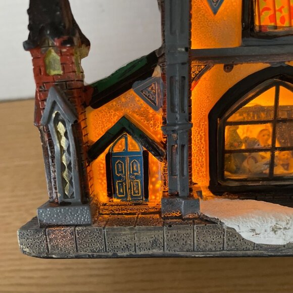 Vtg Holiday Time Christmas Village Church Lighted Window Scene Battery Opperated - Picture 7 of 12